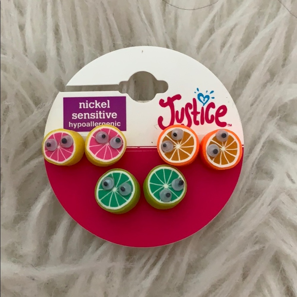 JUSTICE NEVER WORN EARRINGS